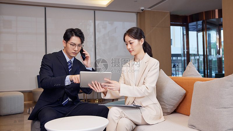 战略咨询实施方案：解码企业转型路径